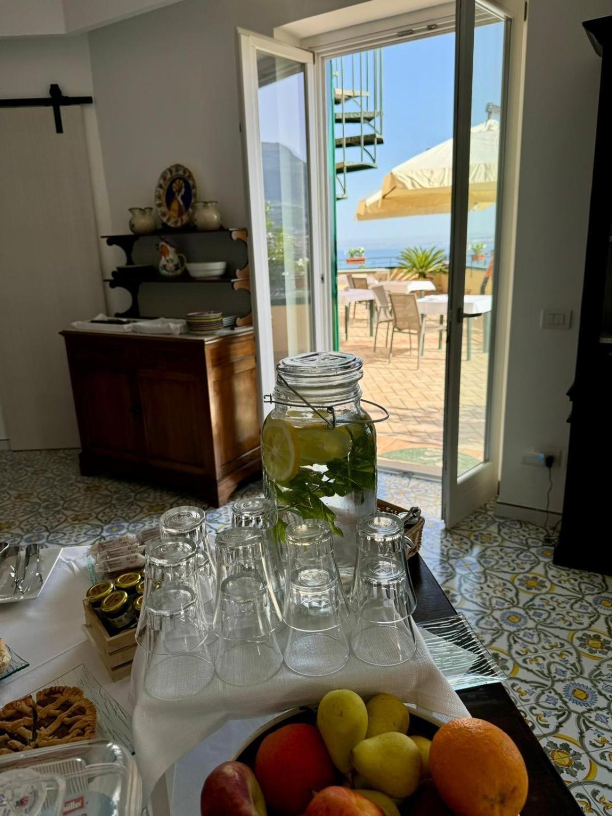 Vesuvio View Bed & Breakfast Vico Equense Luaran gambar